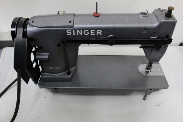 0 D200GA シンガー 動力ミシン (交渉ok) SINGER singer 工業用ミシン 