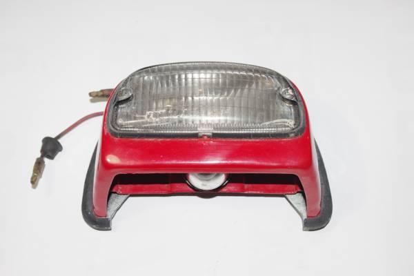 トヨタスポーツ800　バックランプ＆ライセンスランプ（中古）_1