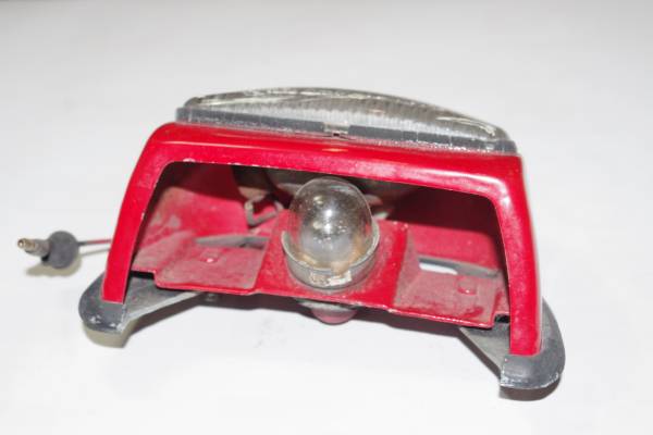トヨタスポーツ800　バックランプ＆ライセンスランプ（中古）_2