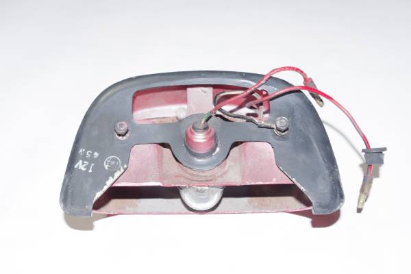 トヨタスポーツ800　バックランプ＆ライセンスランプ（中古）_3