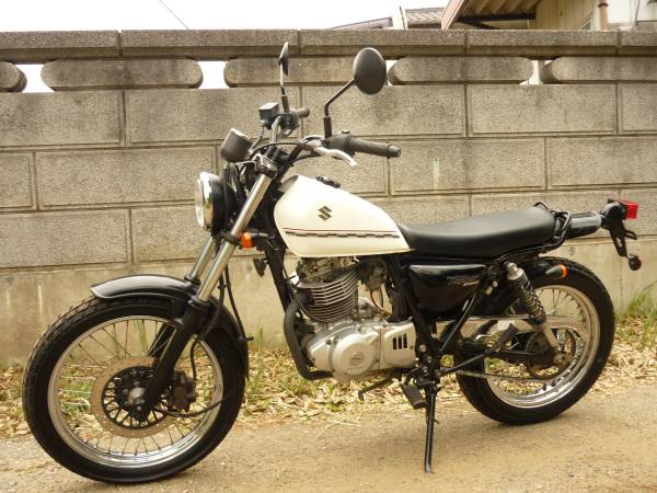 グラストラッカービックボーイ 白タンク (126cc-250cc)｜売買された