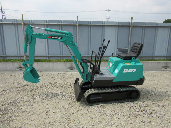 ヤンマー B07 ミニ油圧ショベル ミニユンボ 建設農業機械 緑(建設機械 ヤンマー B07 ミニ油圧ショベル ミニユンボ 建設農業機械 緑(建設機械