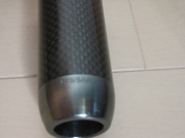 日産純正 GT-Rロゴ カーボンシフトノブBNR32BCNR33
