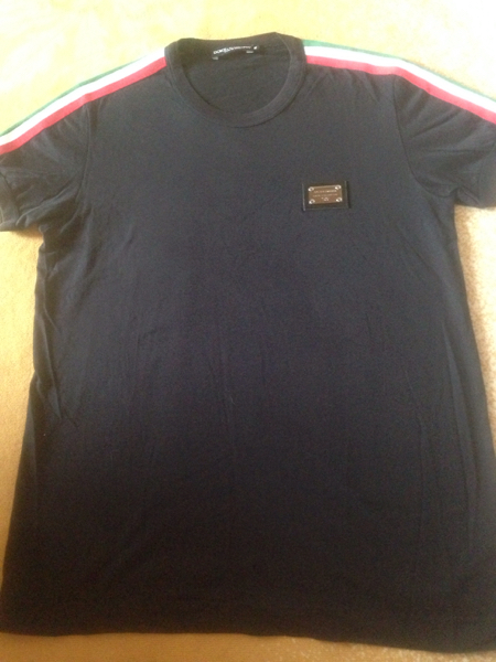 ドルチェ&ガッバーナ☆Tシャツ 肩ライン