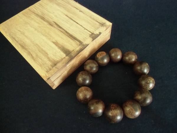 沈香 伽羅 香木 念珠 20mm 腕輪 ブレス 数珠 仏具 煎茶道具