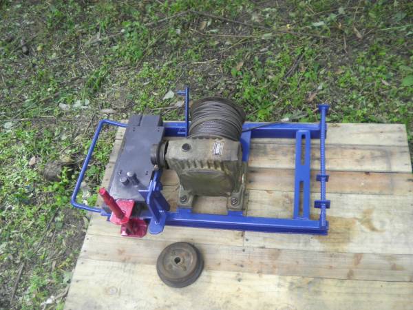 エンジンウインチ　エンジン無し　