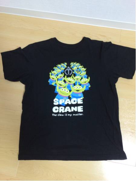 ユニクロ ピクサー リトルグリーンメン Tシャツ M 黒 半袖tシャツ 売買されたオークション情報 Yahooの商品情報をアーカイブ公開 オークファン Aucfan Com