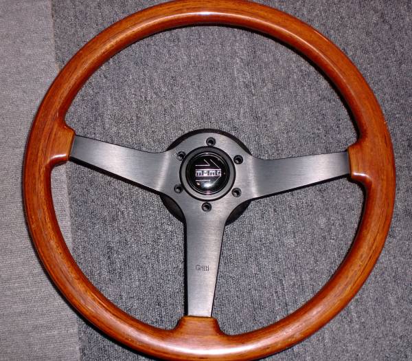 希少 momo ウッドステアリング Gritti グリティ 37Φ USED(ステアリング  