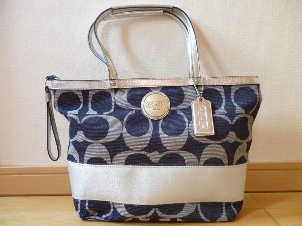 COACH・コーチ☆シグネチャートートバッグ・デニム☆新品未使用 美品