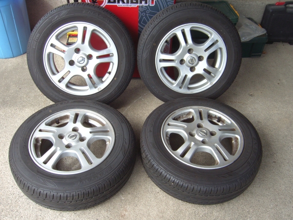 \1～日産アルミ165/70R14マーチ、キューブ、ノート送料無料！_1