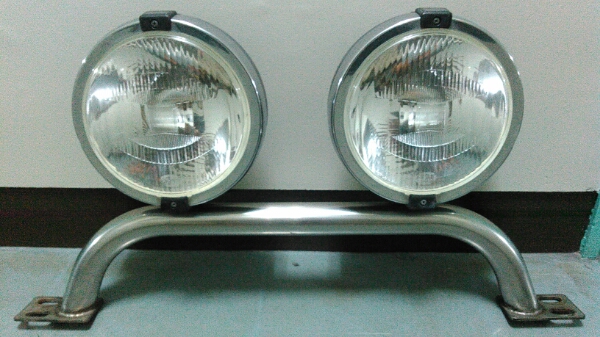hella ヘラ rallye ラリー 2000 フォグ　三菱 ジープ ステー付き