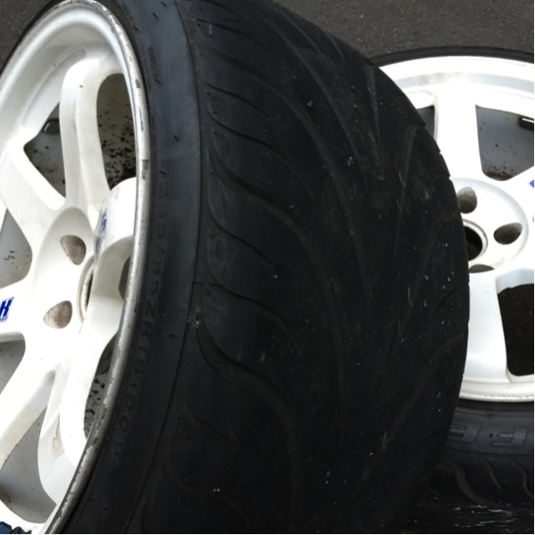 ポケページ RAYS レイズ TE37 10.5J+15 18インチ 255/35R18 Federal RS-R(ラジアル