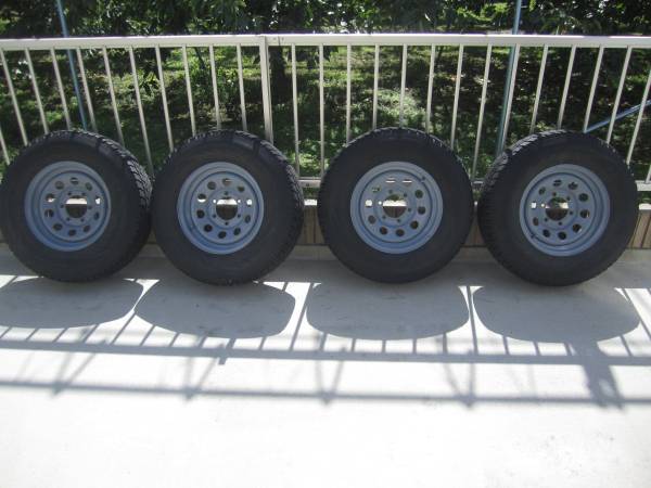 ランクル70 78 鉄ホイール+スタッドレス 215/80R15 6穴 1円～(15インチ
