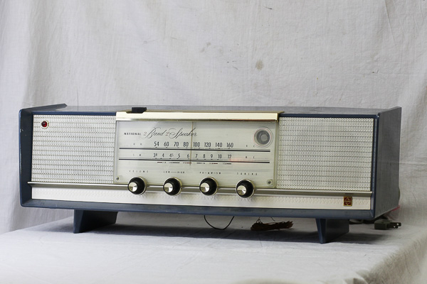 ナショナル/古い真空管ラジオ/動作OK/アンティーク オーディオ機器 XY9