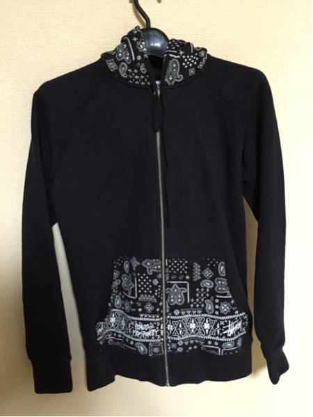 ★STUSSY ペイズリー柄パーカー SMALL★USED
