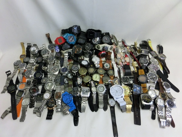 141S135b★ジャンク 腕時計 まとめ 大量 約100個 DIESEL SEIKO