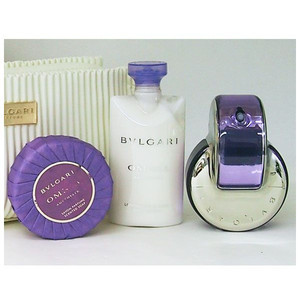 未使用新品ブルガリオムニア　アメジスト　トラベルコフレセット