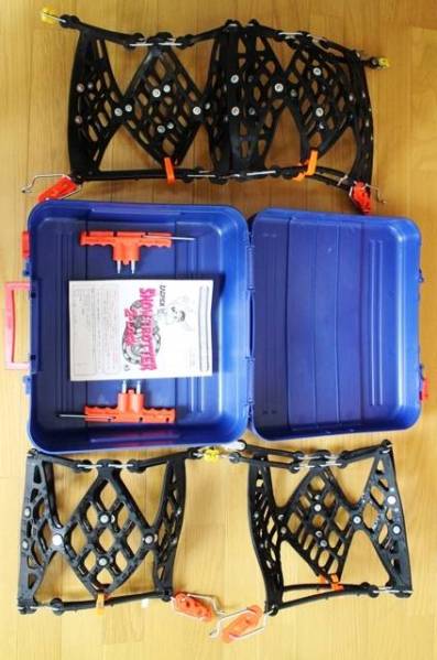 非金属　SNOW TROTTER 165/70R14、175/60R14等　未走行品