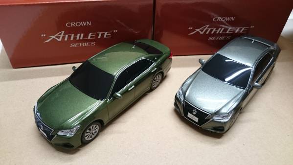 トヨタ 新型 クラウン アスリート 1/30 ミニカー セット