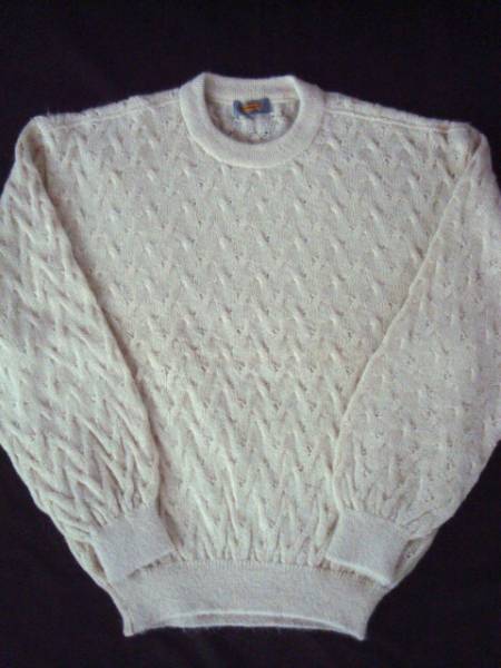 インターメッツォダーバン◆100％アルパカケーブル編みセーターL