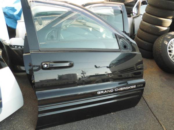 グランドチェロキーリミテッド純正右フロントドア