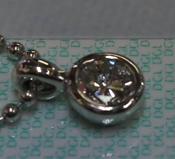 ダイヤ　0.23ｃｔ　大網てんとう虫　8447