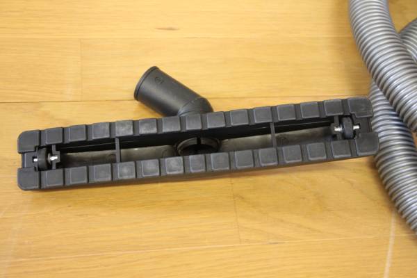 モノクリーナー　乾湿両用電気掃除機　Ｎｏ67-20　１４年製