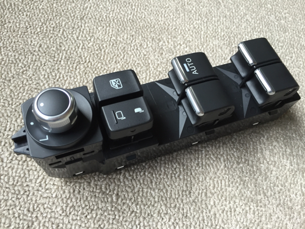マツダ MAZDA CX-5 純正パワーウインドウスイッチ