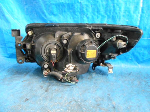 ★ 右ヘッドライト HID D年改 フォレスター TA-SG5