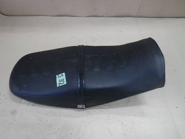 ヤマハ　RZ250　シート　J32