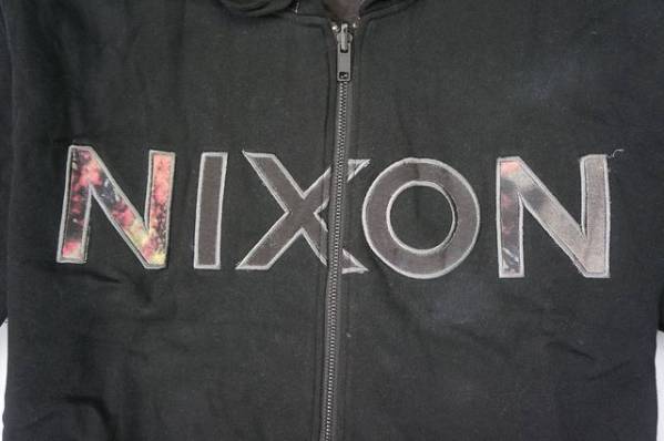 未使用新品　NIXON　リバーシブルパーカー　黒M