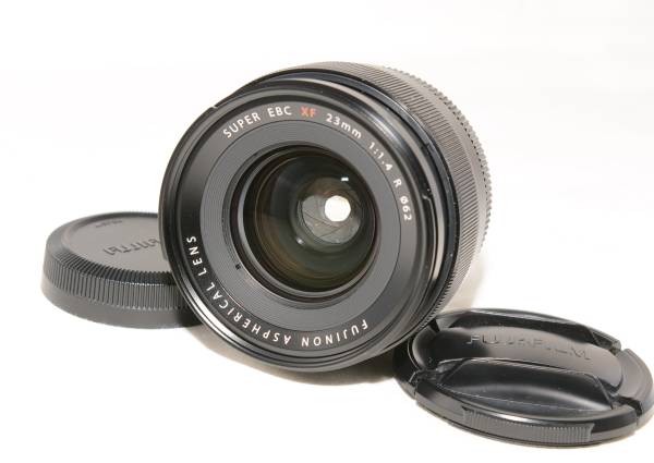 ◇極美品◇FUJIFILM フジノン XF 23mm F1.4R フード付 (2) カメラ