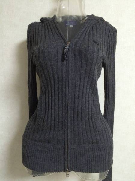 バーバリー ブルーレーベル ニットパーカー 美品 フードパーカ