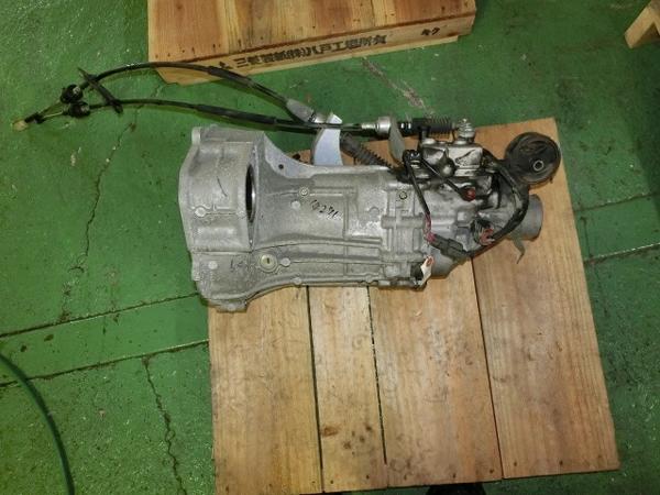 ミニキャブ U61V マニュアルミッション 5MT 81364Km 駆動 2WD