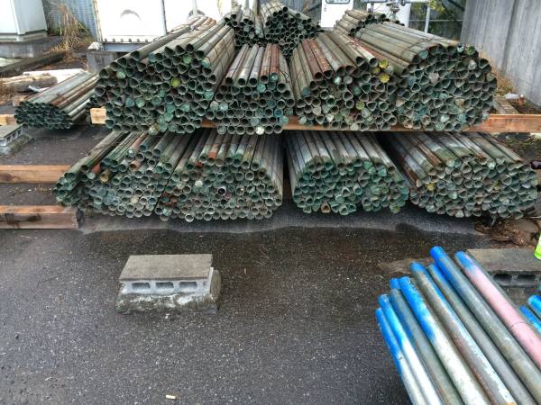 足場パイプ 単管パイプ　1.5m　中古　100本 (引取限定)