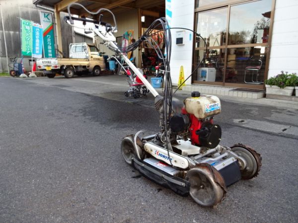 自走式あぜ草刈機 共立 オーレック AZ 850 A モア 共立 | のうき
