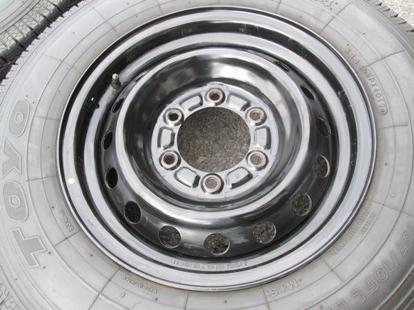 ハイエース 200 純正 ホイール 15×6J 195/80R15 スタッドレス
