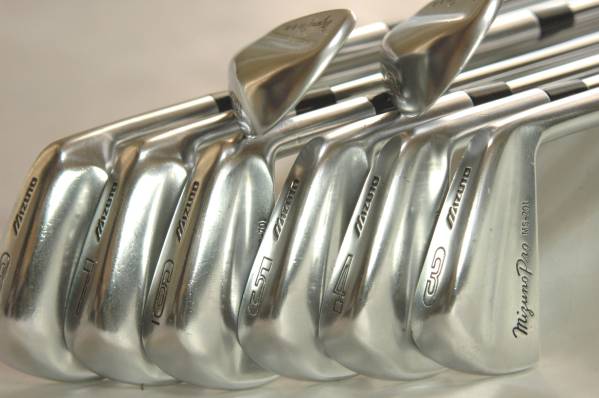 ★打感最高!!名器ミズノMS-701　3～P　8本セット★