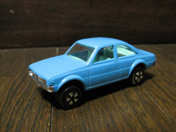 playart プレイアート マツダ ファミリア ロータリークーペ