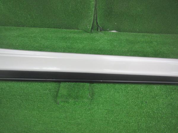 61308 TRD トヨタ86　ZN6　右サイドステップ