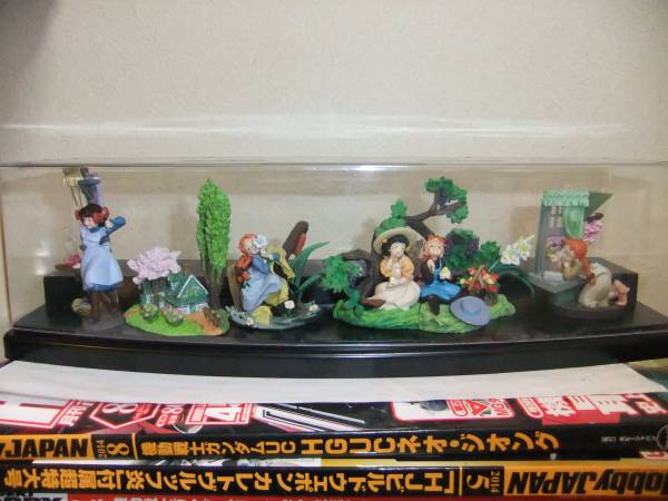 北陸製菓　赤毛のアン フィギュア全6体(ケース付)欠品あり　