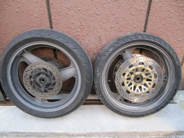 CB400SF　NC31　前後ホイール　ディスクロータースプロケ