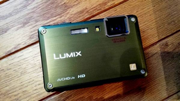 Panasonic LUMIX DMC-FT1 1210万画素 良品 PanasonicLUMIXDMC-FT1