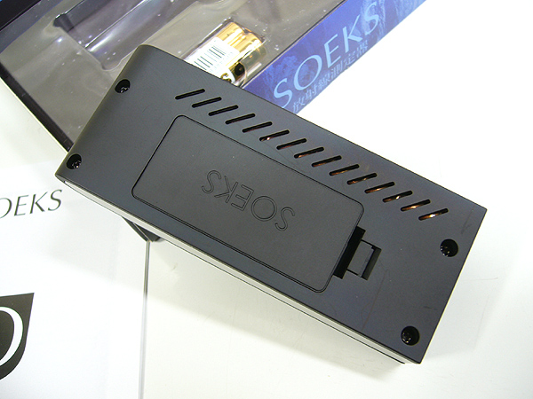 放射線測定器 カラーディスプレイ SOEKS-01M ガイガーカウンター 中古