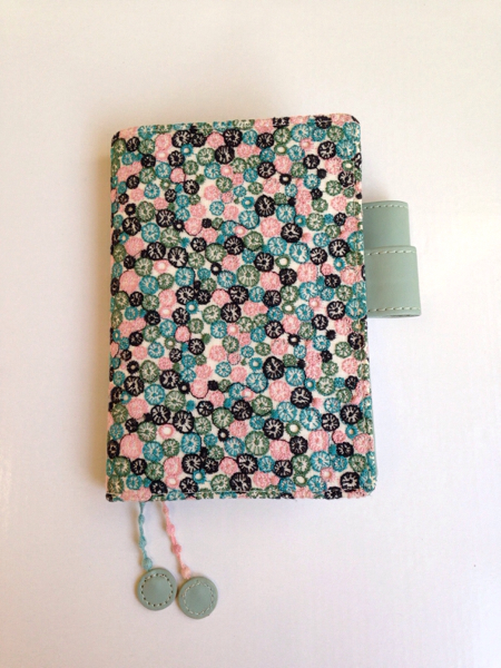 即決/美品】ほぼ日手帳 2014 ☆ミナペルホネン skyful ☆ 数多く中から