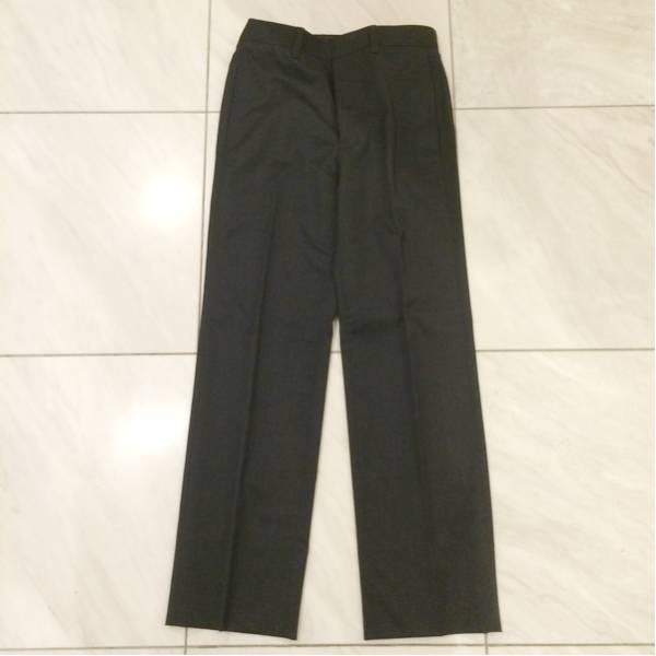 J PRESS グレー センタープレス パンツ 150 卒業式に