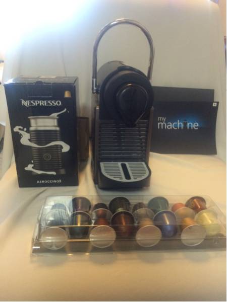 美品です。NESPRESSO ネスプレッソ （C60） AEROCCIN3セット