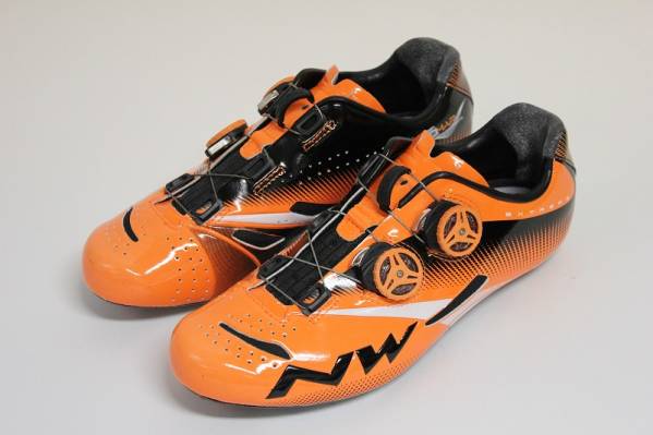 ノースウェーブ EXTREME ロードシューズ 40 オレンジ 中古 (955)