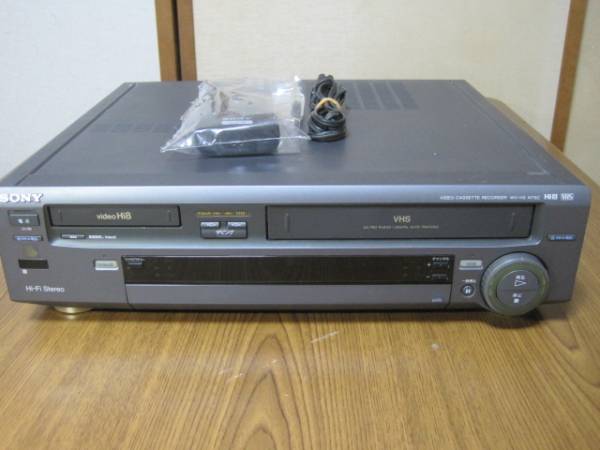 ★SONY Hi8・VHSビデオデッキ WV-H3
