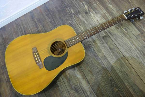 YASUMA ヤスマ アコースティックギター アコギ ピック 付属品 ケース付